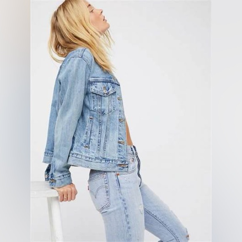 Levi’s Ex-Boyfriend Denim Trucker Jacket